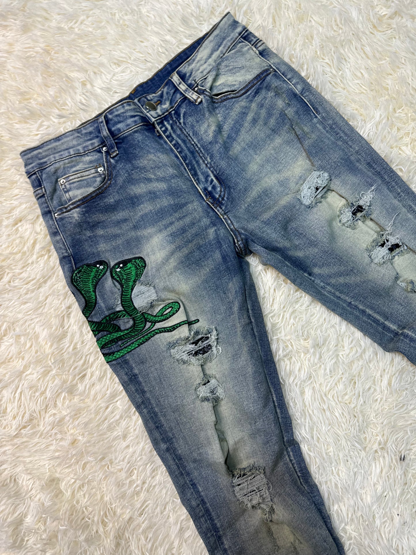 Jean type Amiri Snake Washed #5